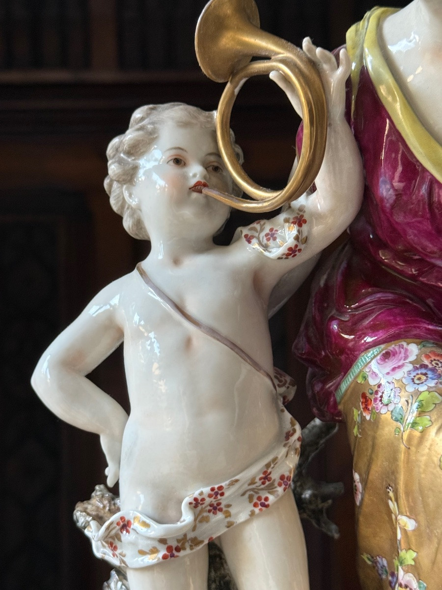 Large Polychrome And Gold Porcelain Group – Dresden Volkstedt, 19th Century - Circa 1880-photo-6