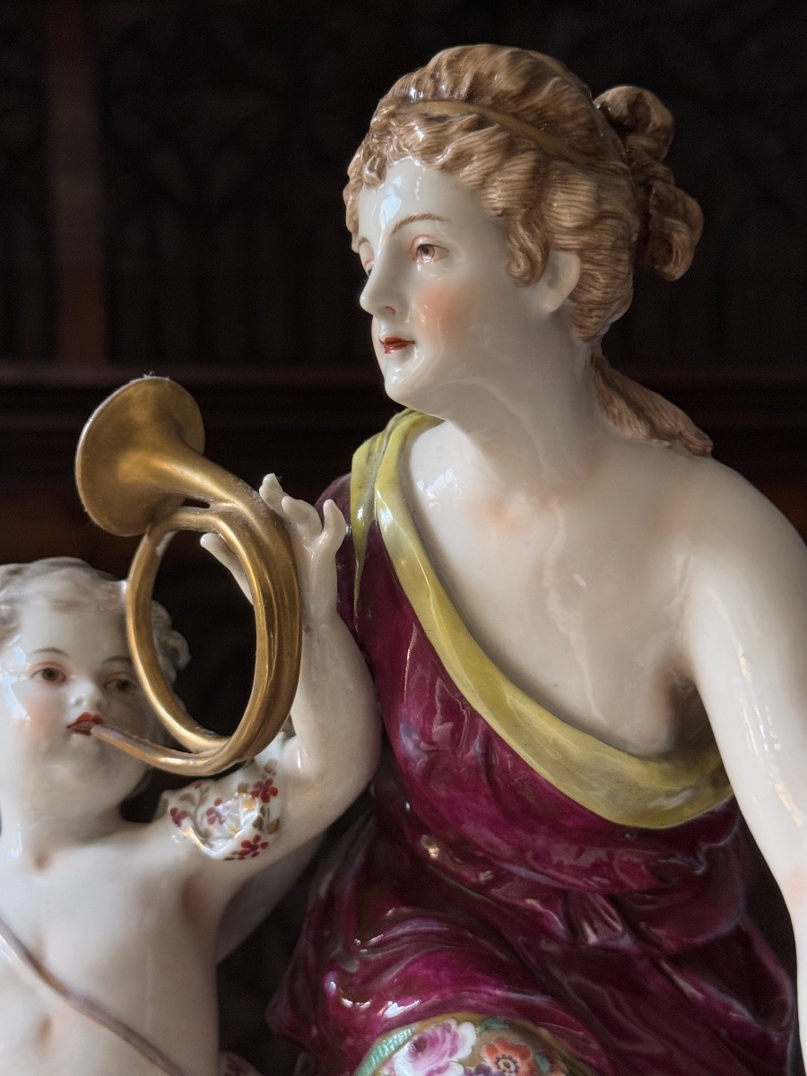 Large Polychrome And Gold Porcelain Group – Dresden Volkstedt, 19th Century - Circa 1880-photo-7