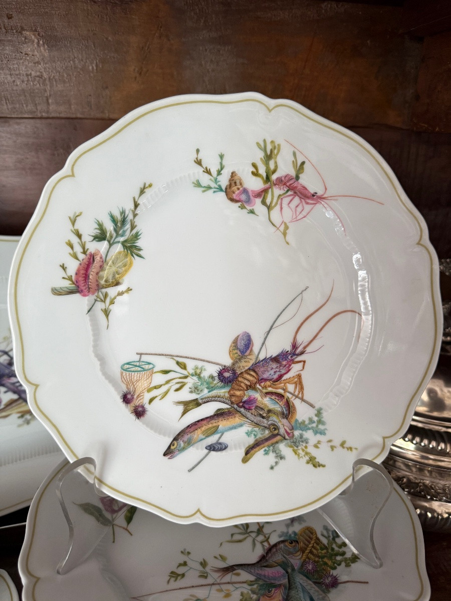 HAVILAND, LIMOGES — Service à poisson “Calanques”, une suite en 14 pièces décorative polychrome-photo-3