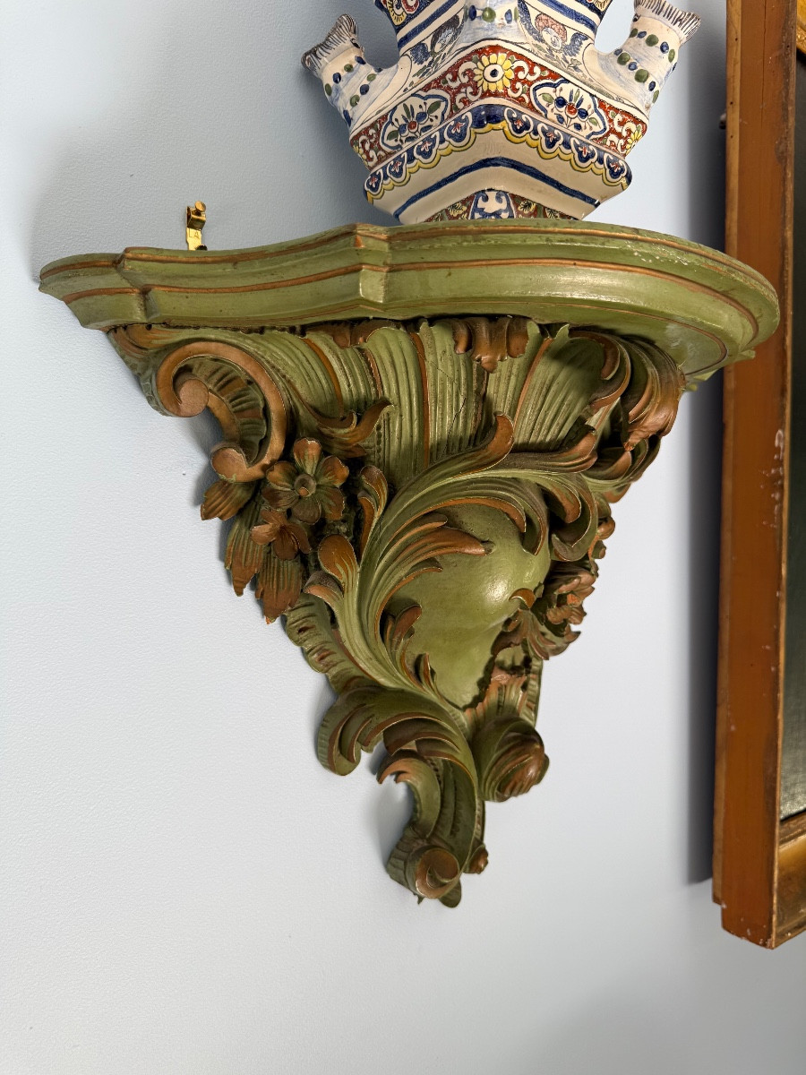 Pair Of Italian Baroque Sconce Brackets In Carved Wood-italy, Second Half 18th Century