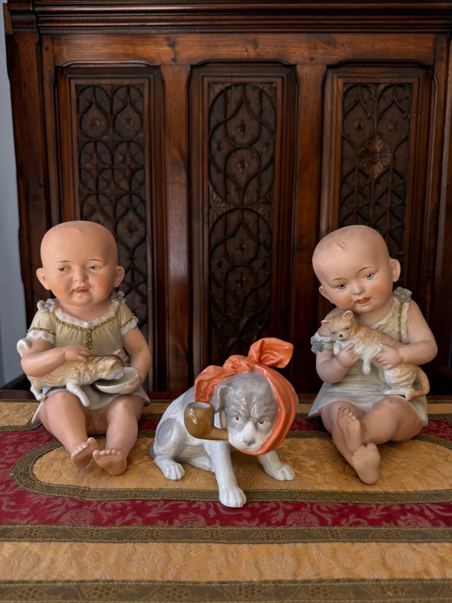 Chien en porcelaine au Mouchoir – Humour Anthropomorphe vers 1900, Gebrüder Heubach, Lichte,-photo-3