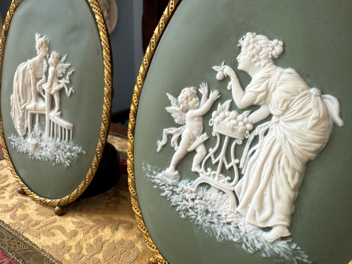 Pair Of Wedgwood Cookie Medallions - Relief Decoration - Green Jasper, Gilded Bronze Frame-photo-5