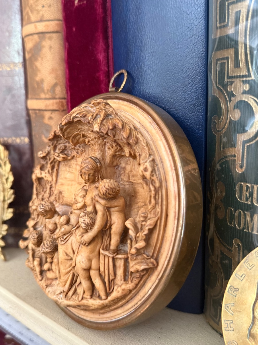 Ceruse Plaster Frame - XIXᵉ Century, Circa 1880 - High Relief, Brass Hooping-photo-2