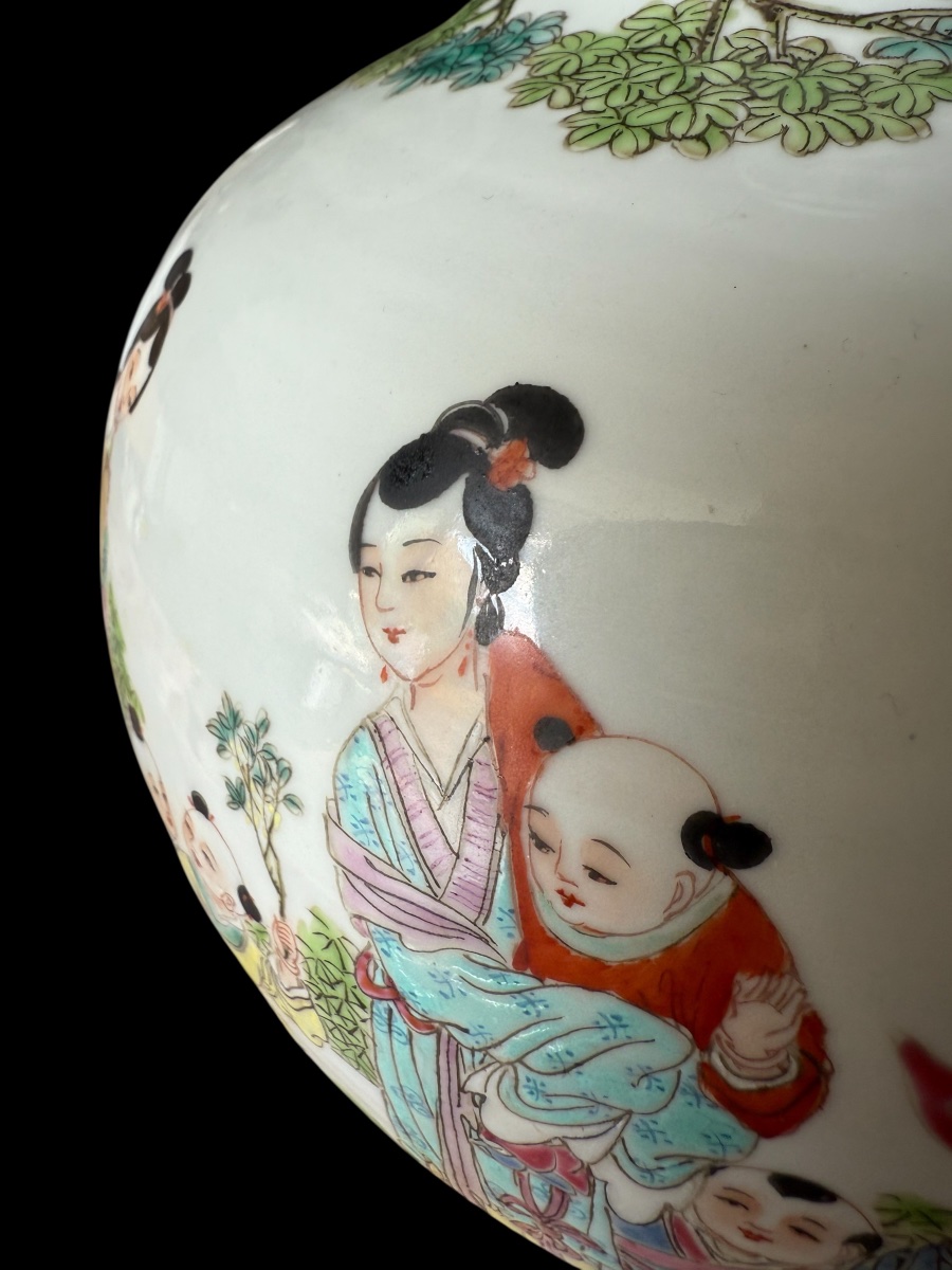Vase en porcelaine polychrome, décor famille rose – Chine – fin XIX début XXᵉ siècle-photo-3
