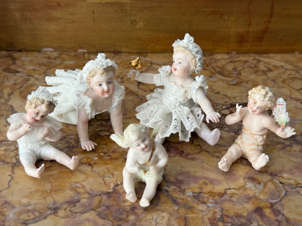 Set Of Bisque Figurines And Bisque Lace — German Manufacture, 19th–early 20th Centuries-photo-3