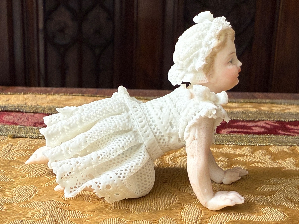 Set Of Bisque Figurines And Bisque Lace — German Manufacture, 19th–early 20th Centuries-photo-3