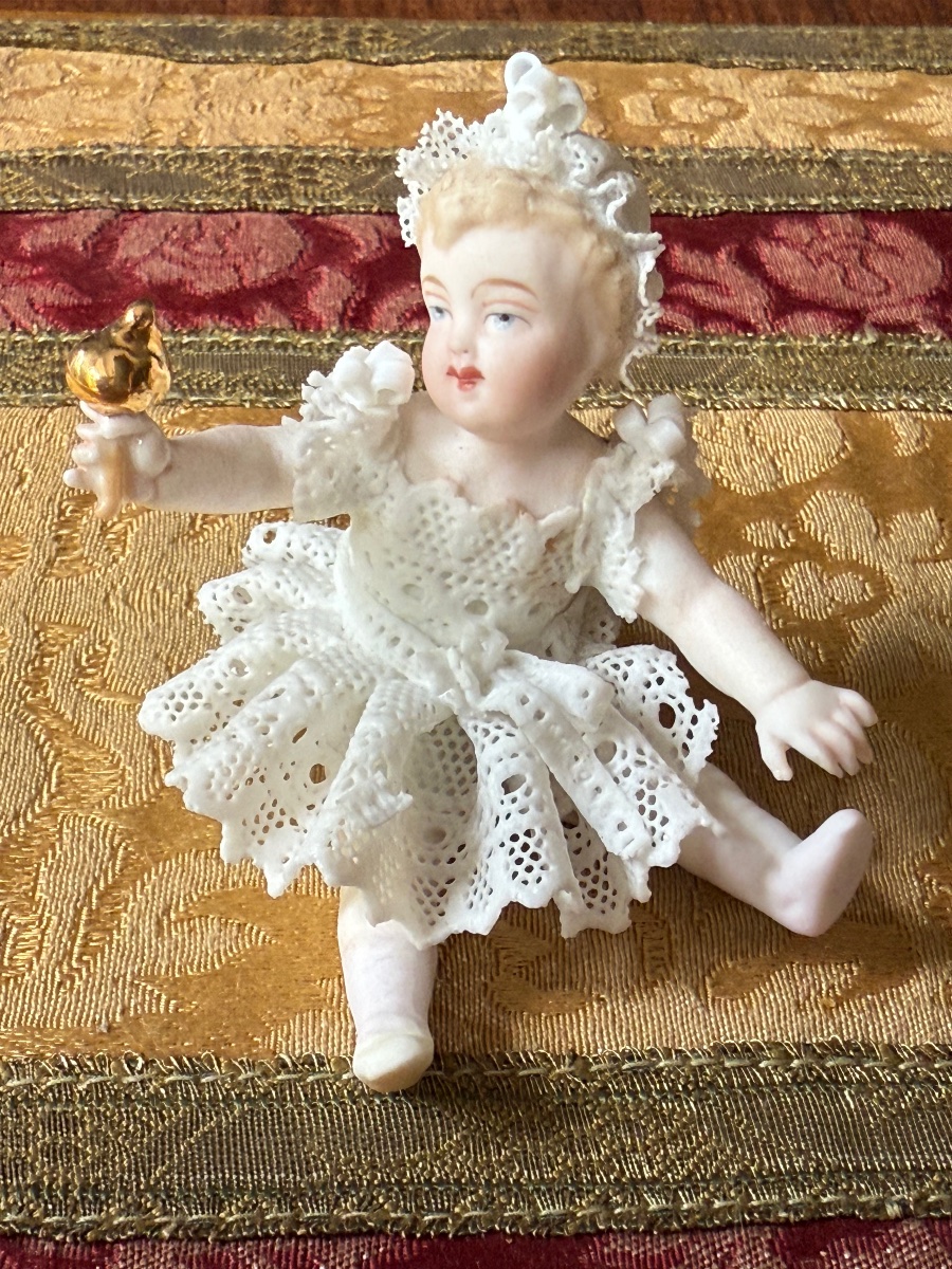 Set Of Bisque Figurines And Bisque Lace — German Manufacture, 19th–early 20th Centuries-photo-5