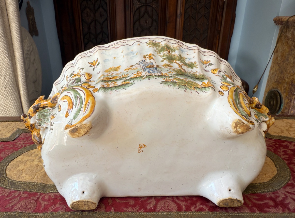 Grande et rare Bouquetière en faïence de Moustiers, XVIIIᵉ siècle -photo-8