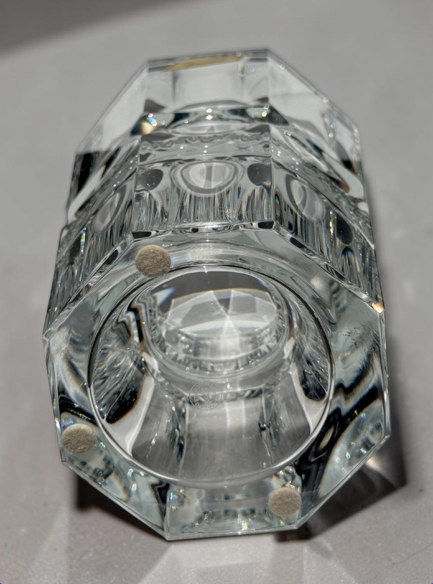 Grand vase en cristal taillé — Baccarat, modèle Edith, XXᵉ siècle-photo-1
