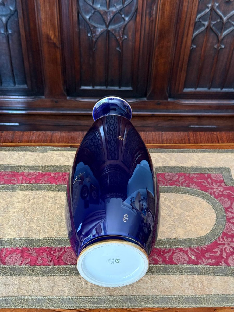 Sèvres National Porcelain Manufactory — Sèvres Blue-ground Porcelain Baluster Vase, 20th Century-photo-2