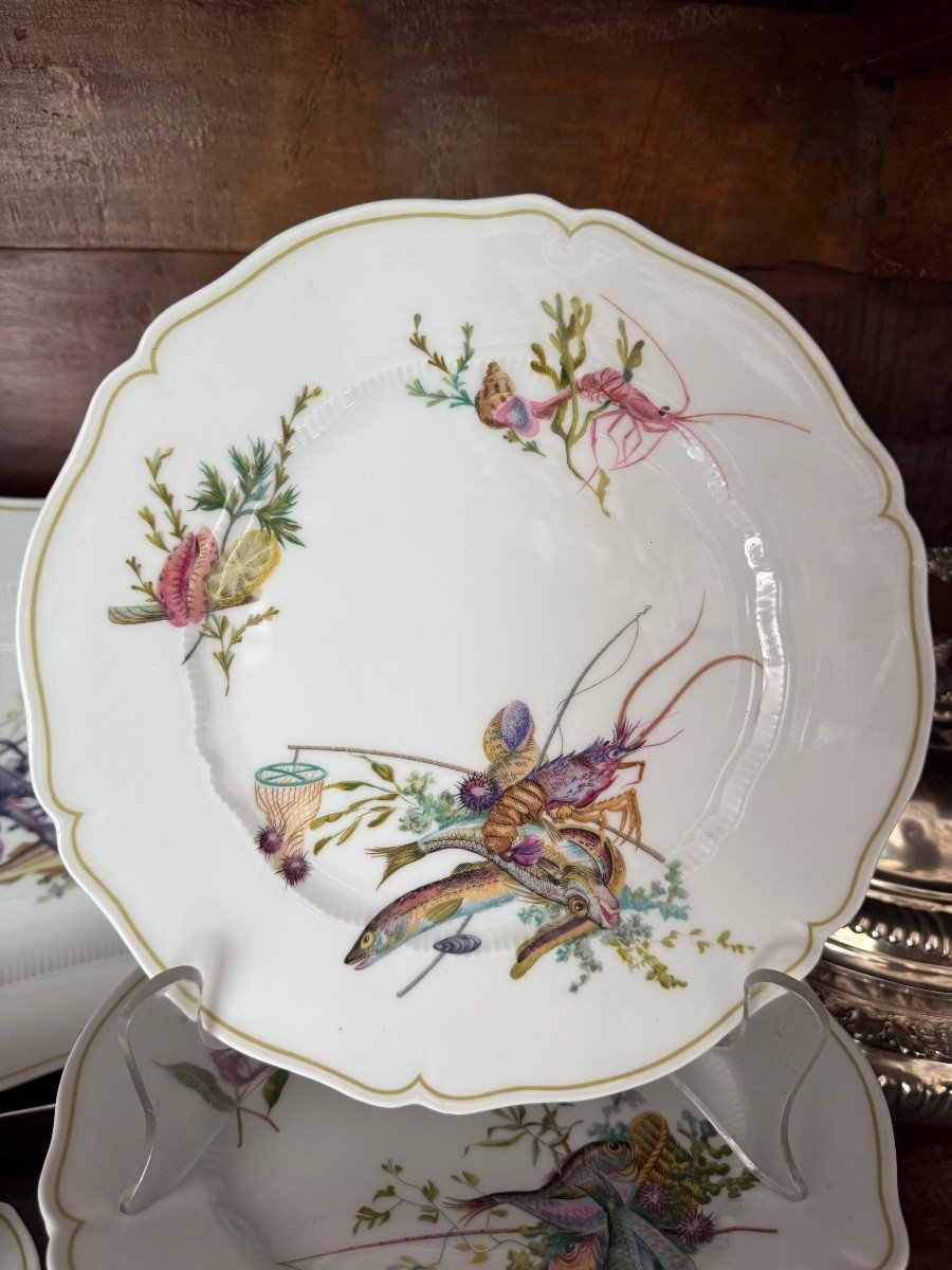 Haviland, Limoges — “calanques” Fish Dinner Service, A 14-piece Decorative Polychrome Set-photo-3
