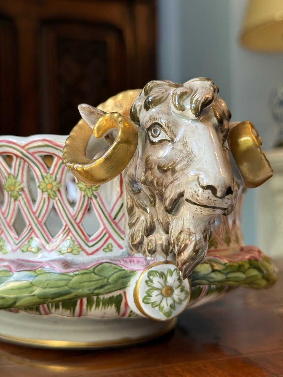 Très grande Corbeille en porcelaine fine polychrome – K&G Lunéville, XIXᵉ siècle-photo-1