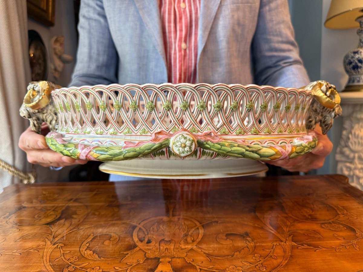 Très grande Corbeille en porcelaine fine polychrome – K&G Lunéville, XIXᵉ siècle-photo-8