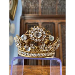Couronne de statue en laiton doré et sertie de strass
