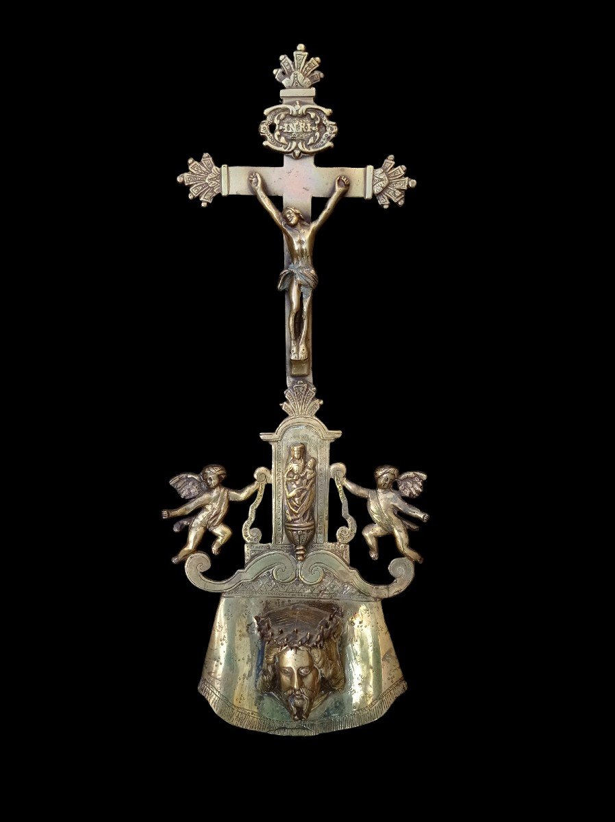 Benitier Bronze Crucifix XVIIth Century