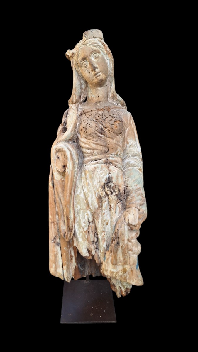 Statue Of The Holy Virgin Around 1600