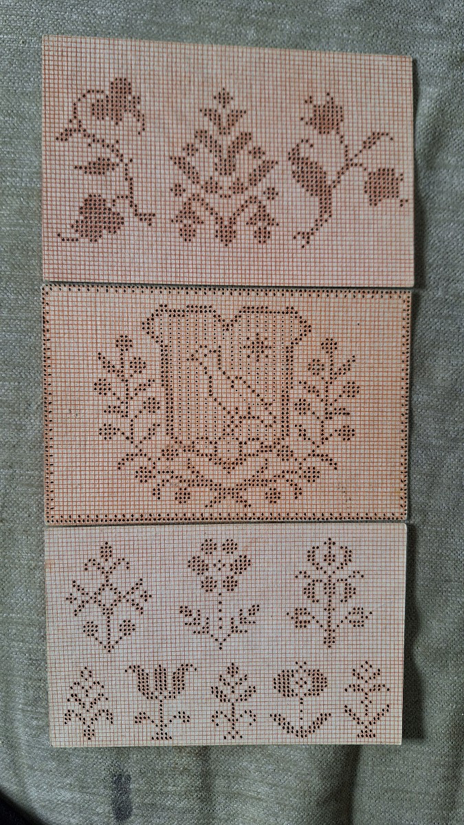 étui et cartons de broderie du XVIIIéme siecle-photo-4