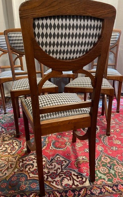 Chairs-photo-1