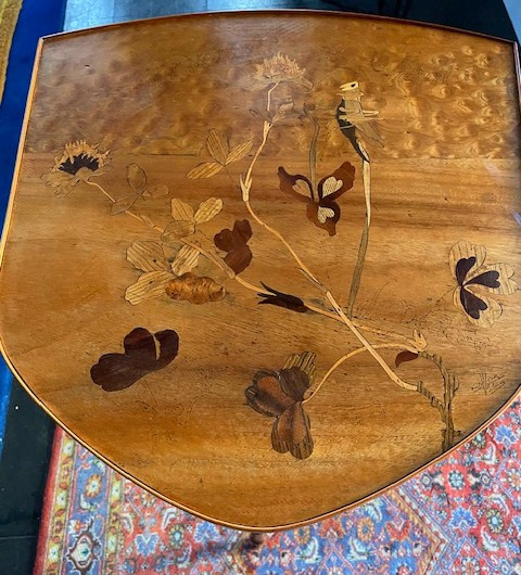Table GALLE-photo-1