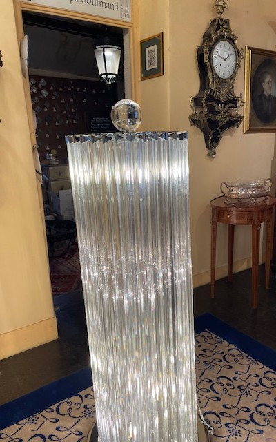 Illuminated Column Lampposts -photo-1