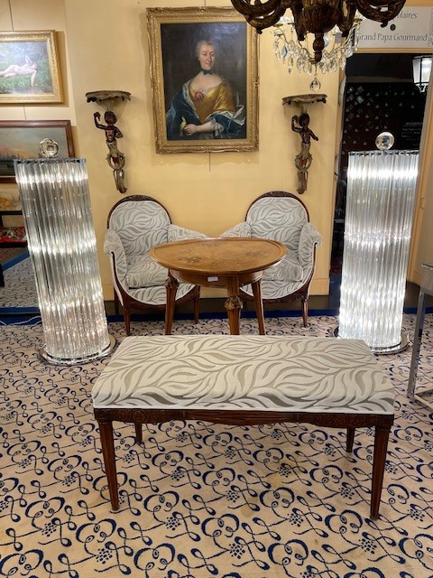 Illuminated Column Lampposts -photo-3