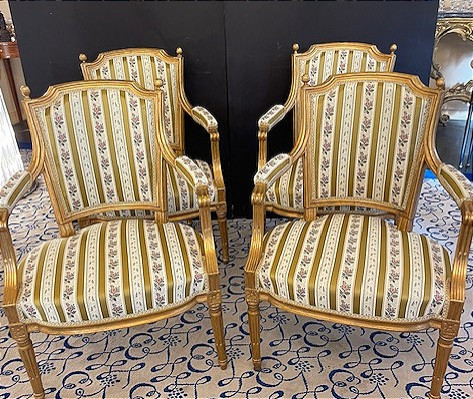 Convertible Armchairs