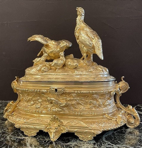 coffret bronze doré de J MOIGNIEZ