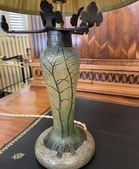 lampe en verre dégagé à l'acide-photo-1