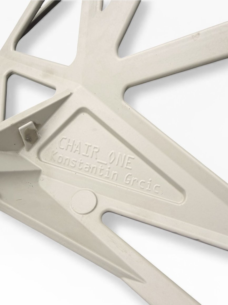 Suite 4 Chaises Chair One Magis, Ex-Louvre, K. Grcic-photo-7