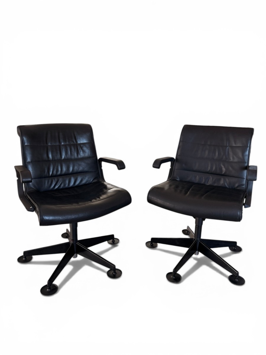 Pair Of Richard Sapper Office Chairs, Knoll International Edition, Leather And Glides, Circa