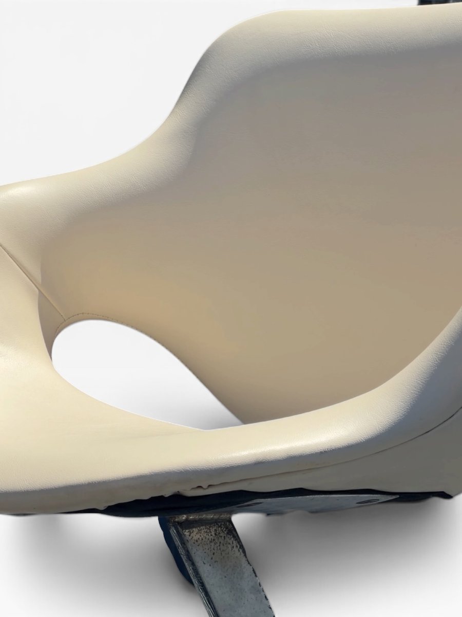 Set Of 4 "scimitar" Armchairs Attributed To Boris Tabacoff—chrome-plated Steel And White Leather, 1970-photo-7
