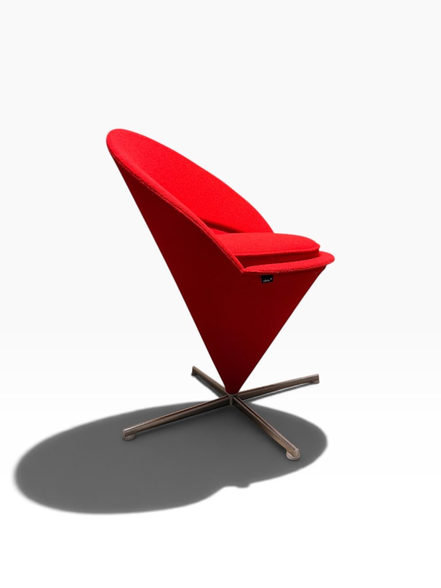 Paire de fauteuils Cone Chair, Verner Panton pour Vitra, tissu rouge-photo-4