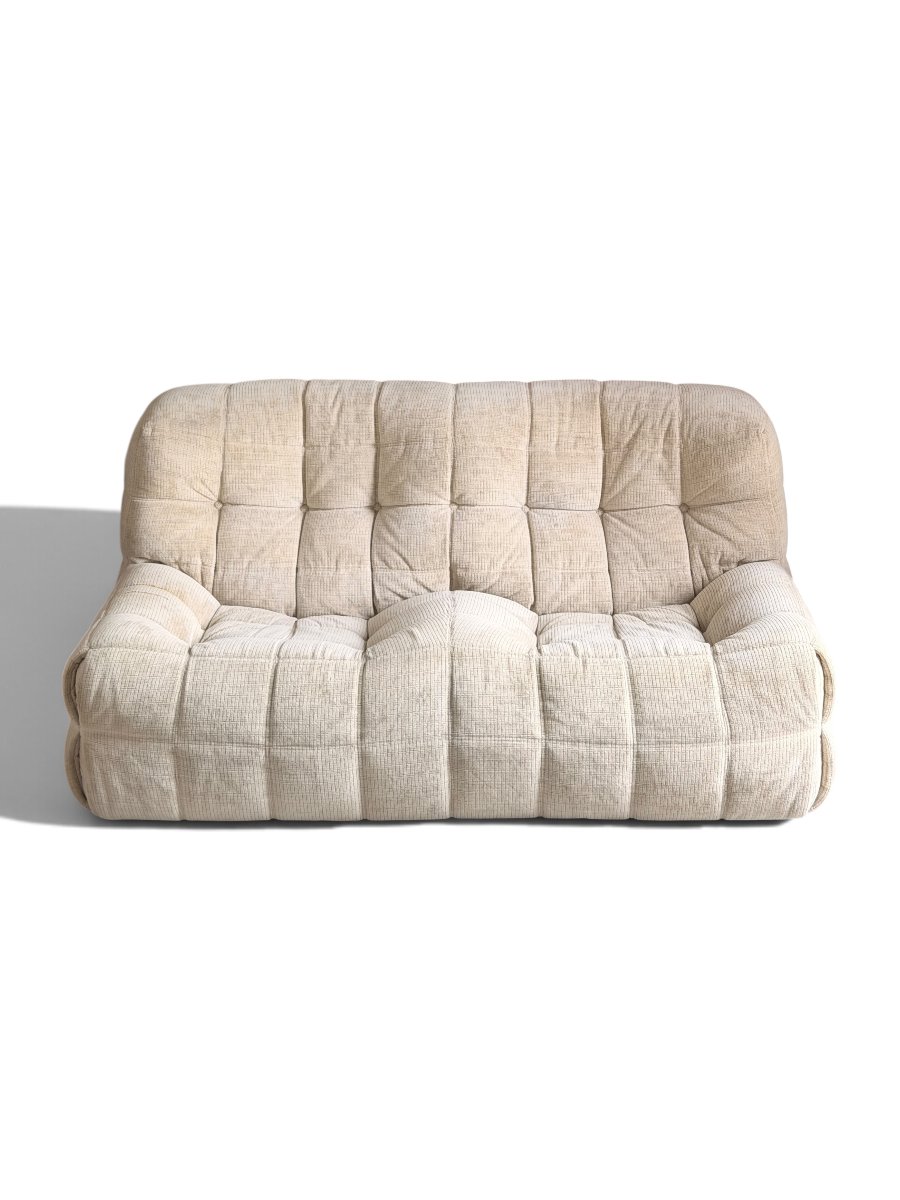 Canapé Kashima 2 places de Michel Ducaroy, velours écru, édition Ligne Roset