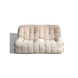 Canapé Kashima 2 places de Michel Ducaroy, velours écru, édition Ligne Roset