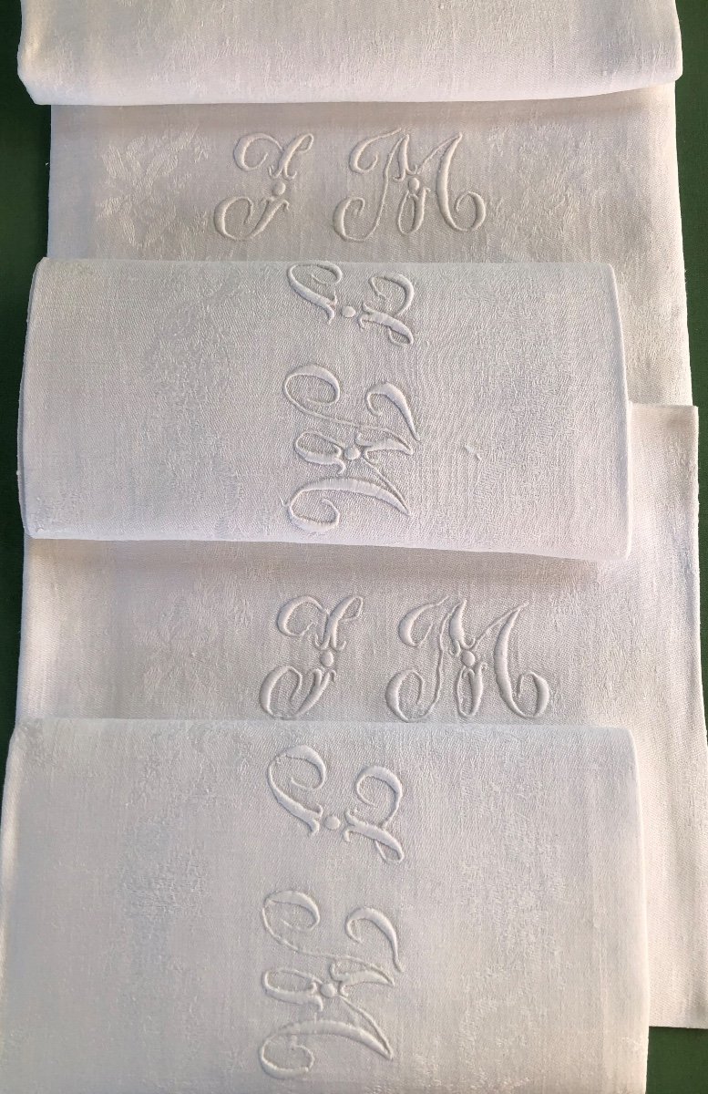 Serviettes  J M 