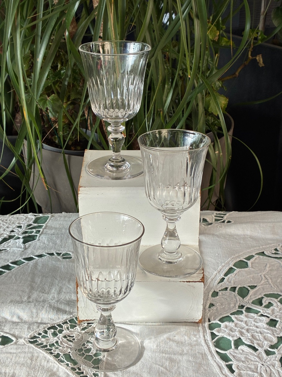 Antique Glasses -photo-2