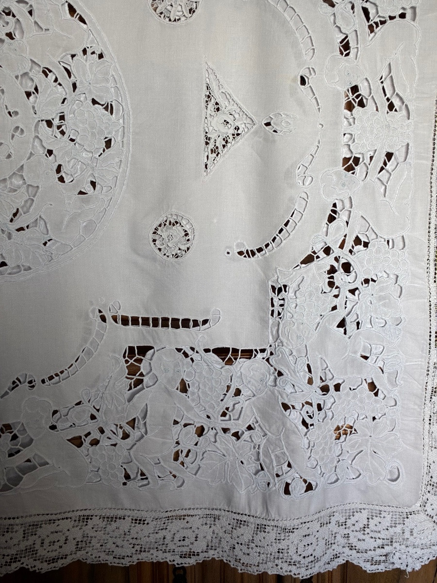 Nappe  «  la ronde des vendanges « -photo-2