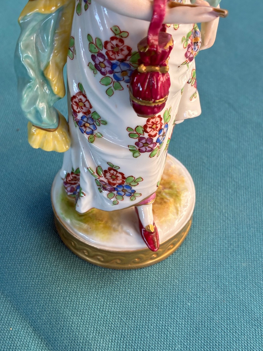 Porcelain Figurine-photo-1