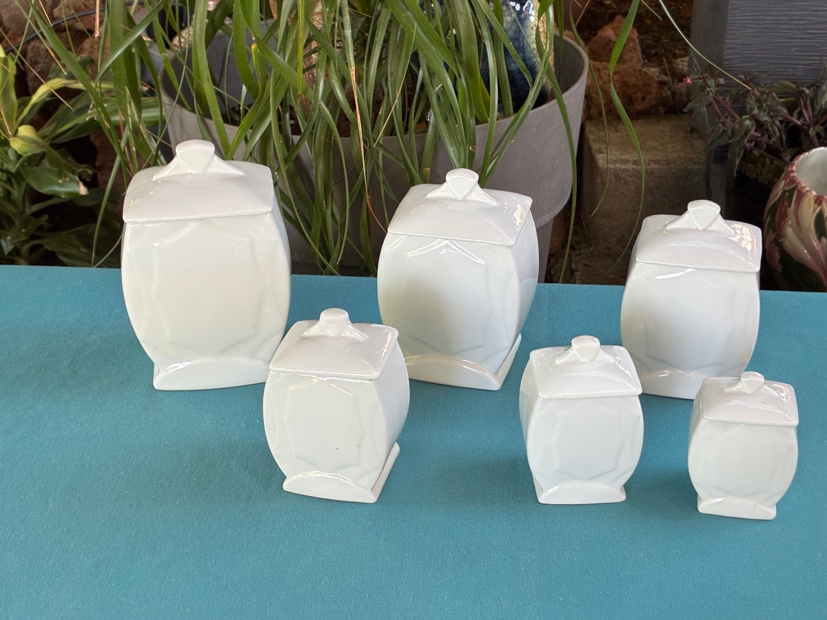 Set Of Fireplace Pots -photo-3