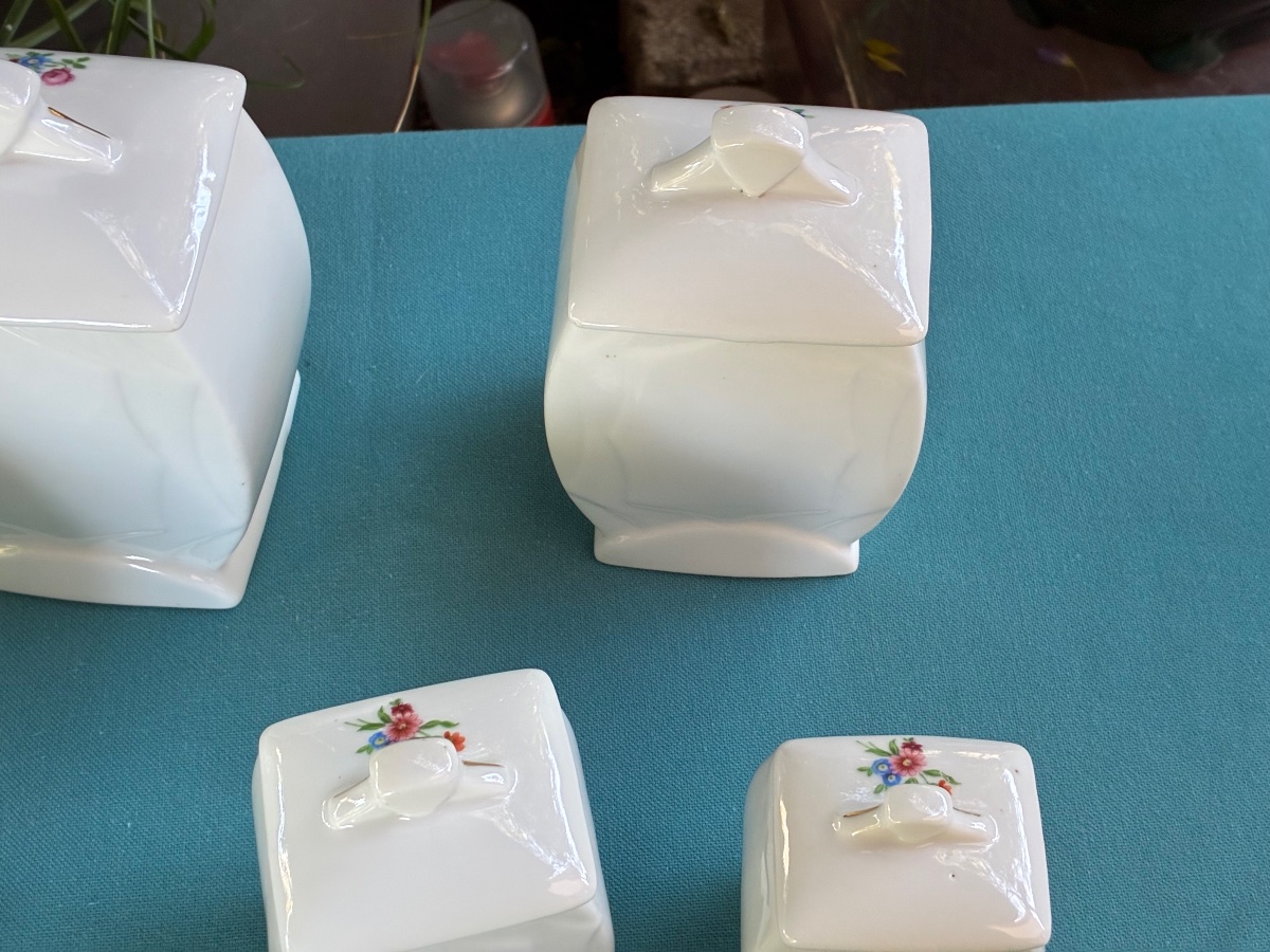 Set Of Fireplace Pots -photo-8