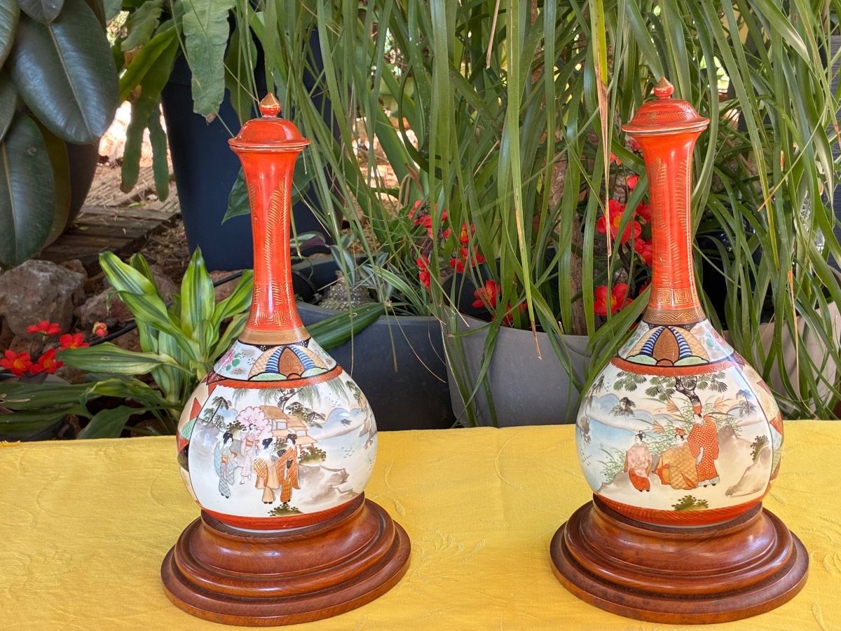 Paire de carafes Asiatiques 