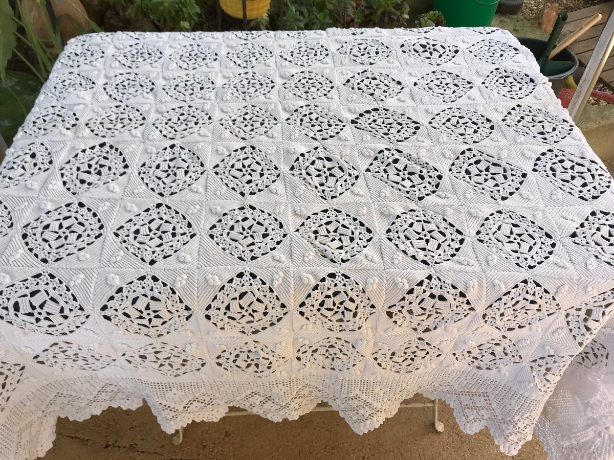 Small Tablecloth-photo-1