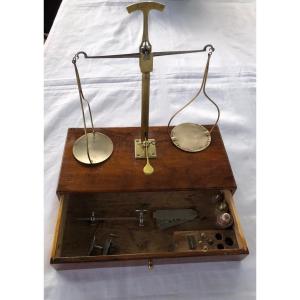 Jeweler's Scale 