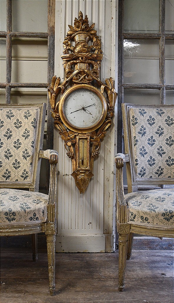 Baromètre en bois doré XVIII