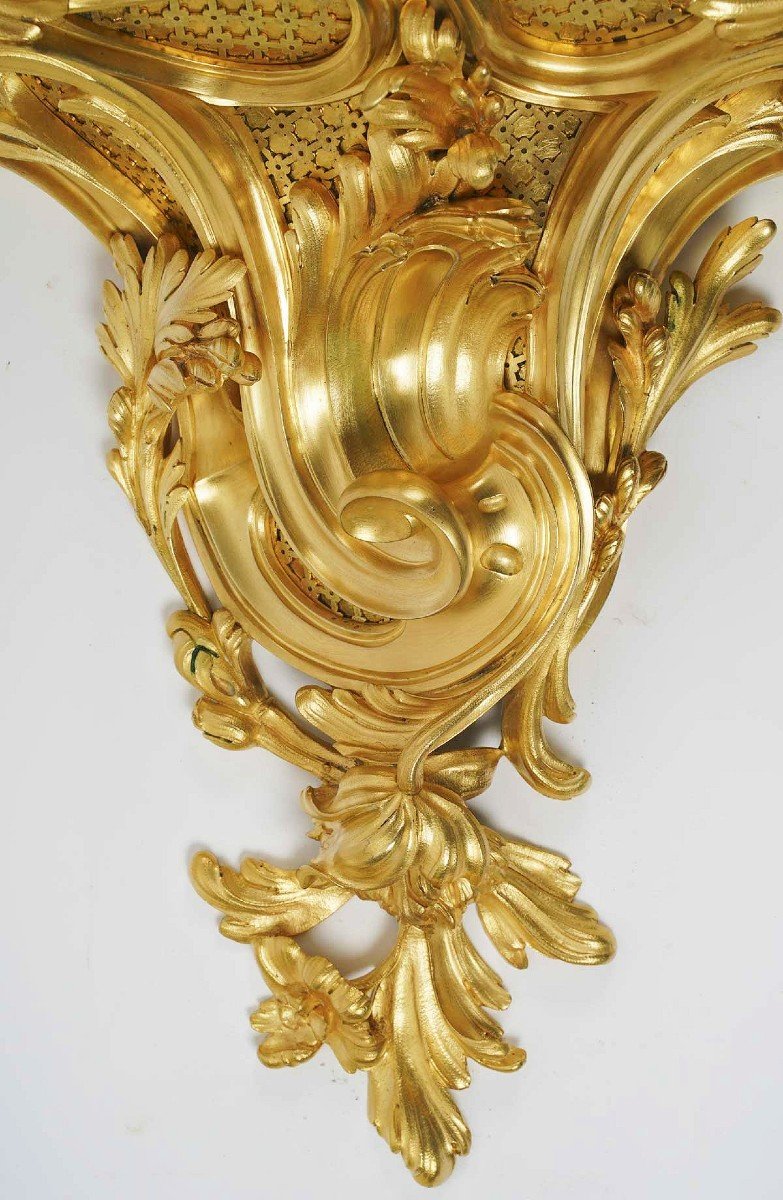 Important Wall Cartel And Its Console In Gilt Bronze -photo-1