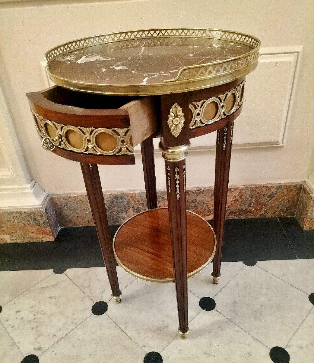 Small Louis XVI Style Mahogany And Gilt Bronze Pedestal Table -photo-2