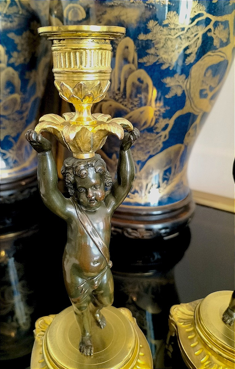 Paire de bougeoirs en bronze patiné et doré style Louis XVI 19ème siècle -photo-4