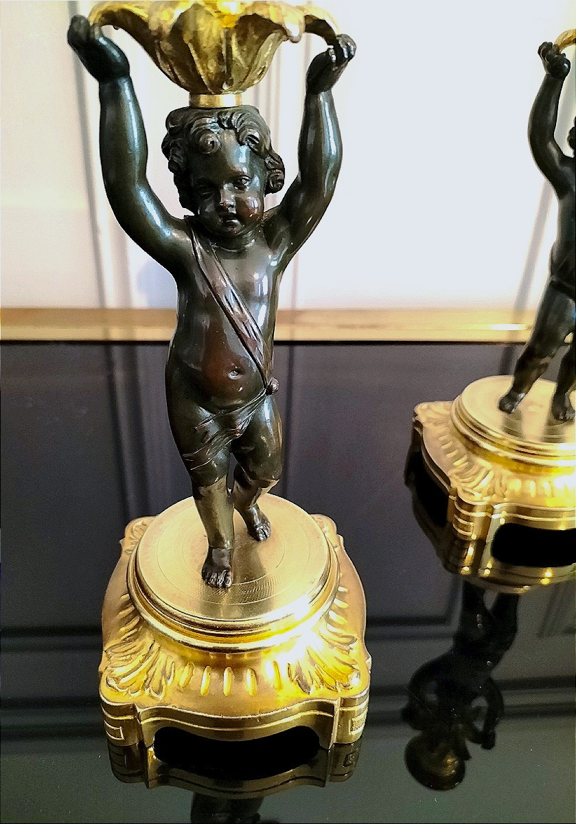 Paire de bougeoirs en bronze patiné et doré style Louis XVI 19ème siècle -photo-4