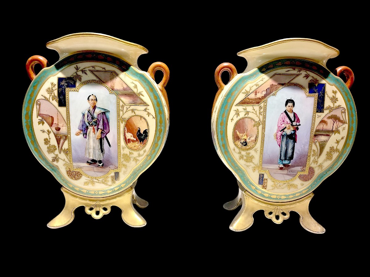 Rare Pair Of Porcelain Vases With Japanese Decor, 19th Century -photo-3