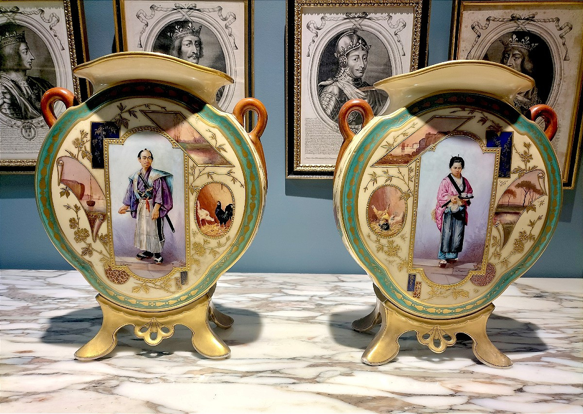 Rare Pair Of Porcelain Vases With Japanese Decor, 19th Century 